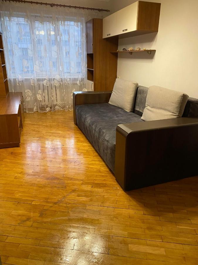 Apartment Next To Metro Station Pechersk Kiev Exterior foto